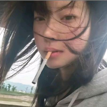 ⺧