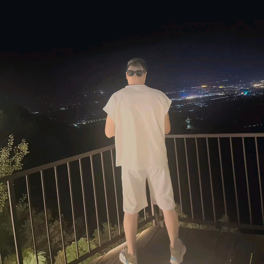 怪咖商贸公司运营-科