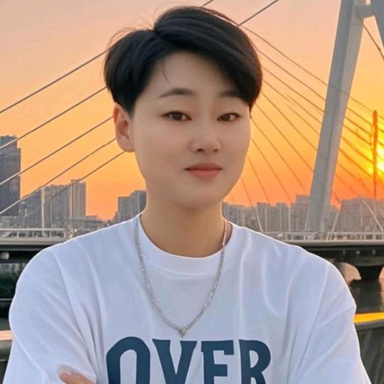 🇨🇳韦韦🇨🇳