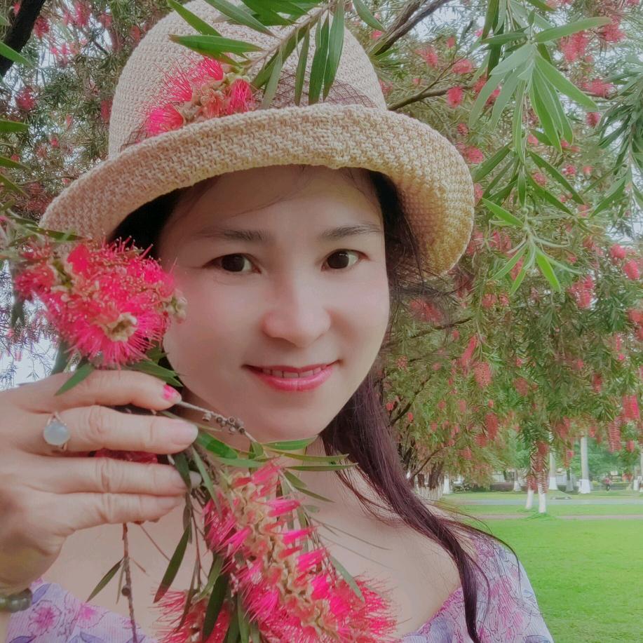 小荷🍎
