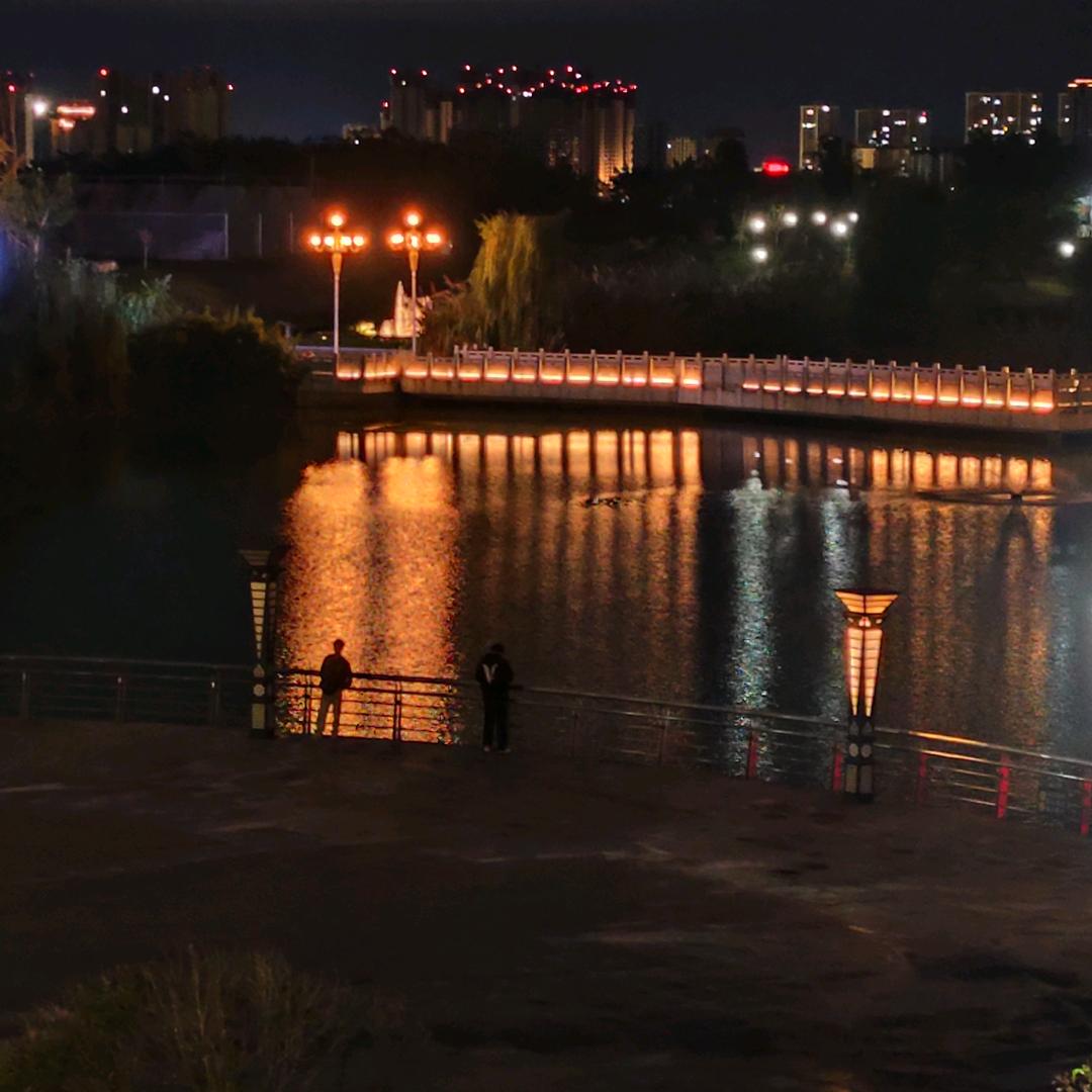 小胖（世一土）