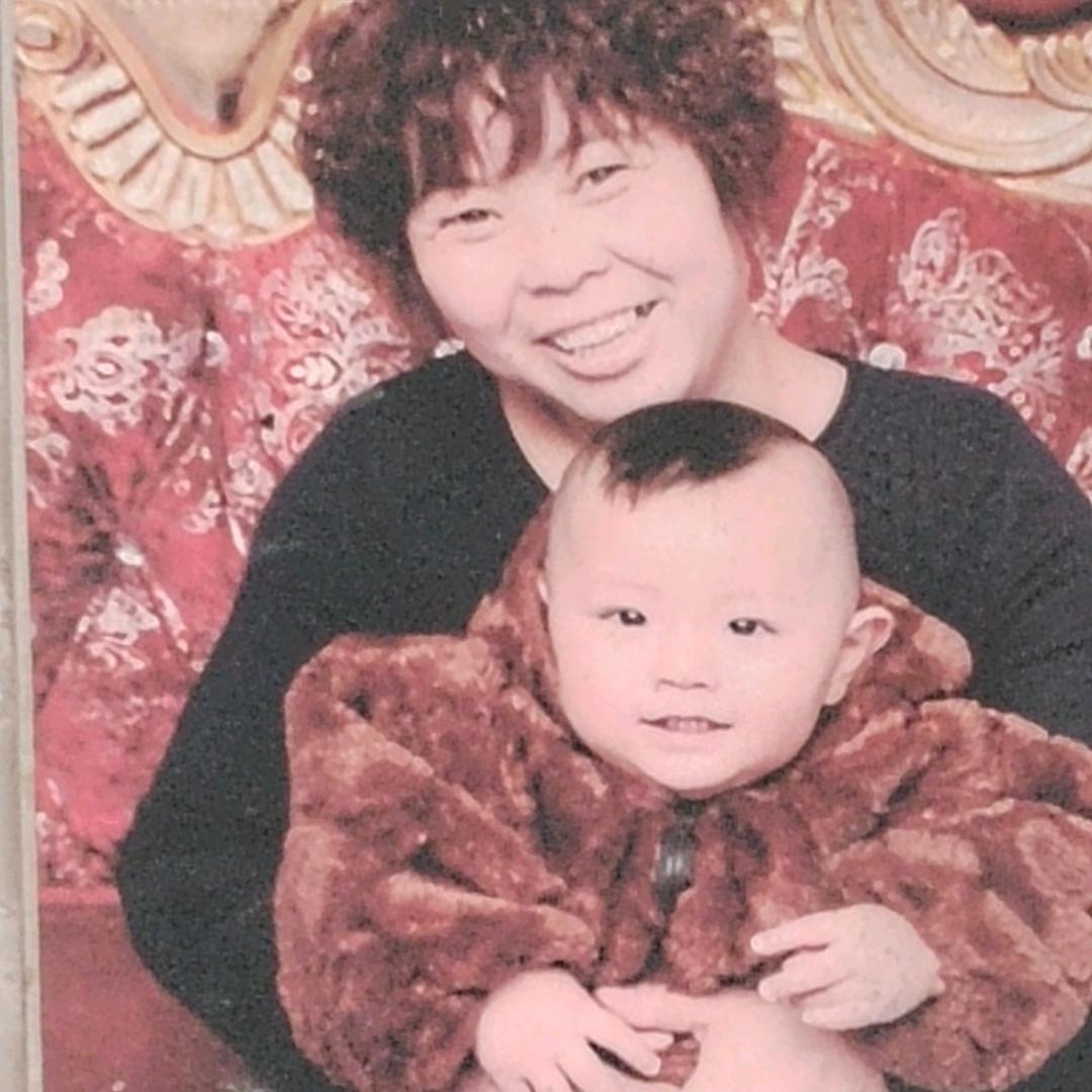 aa快乐李姐