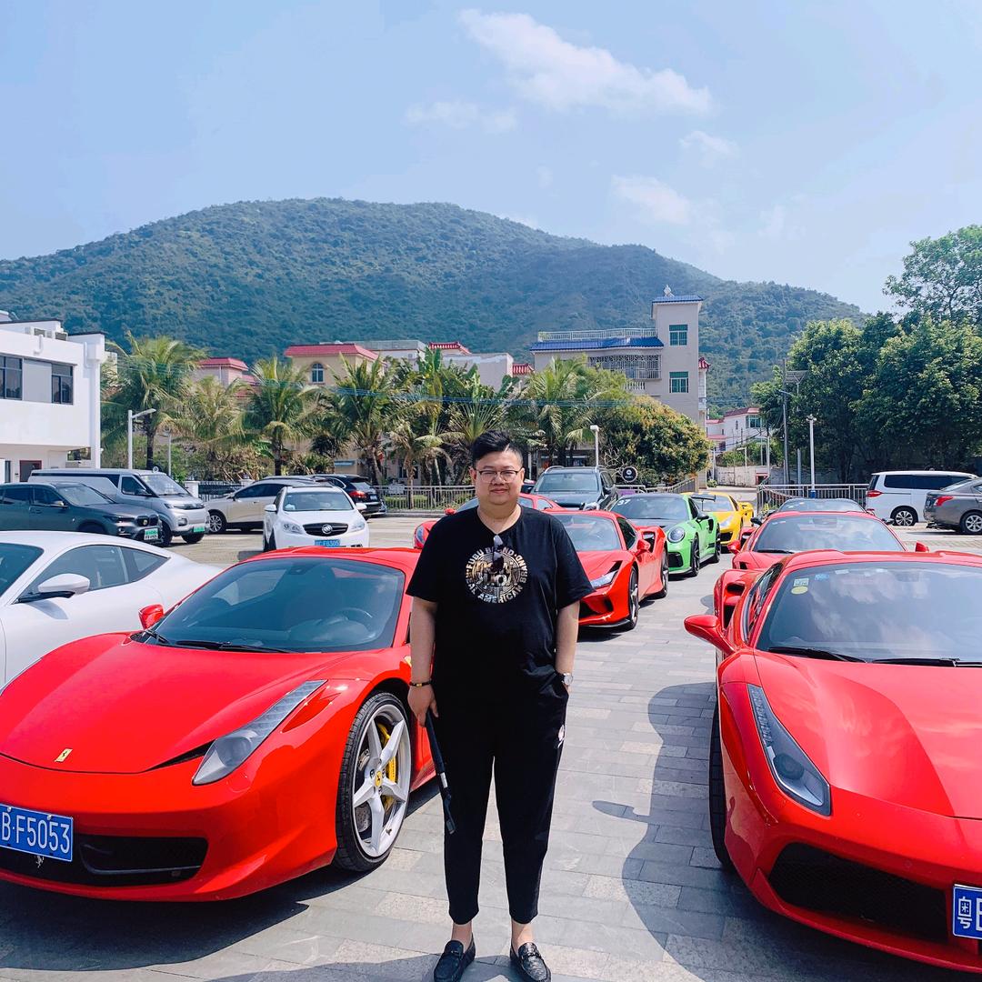 武汉包租公小毛