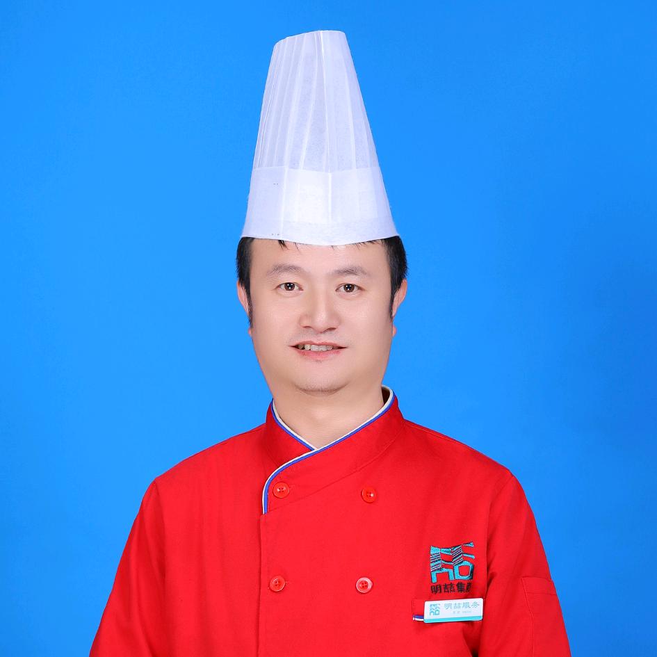 用户5570366609130快乐小哥