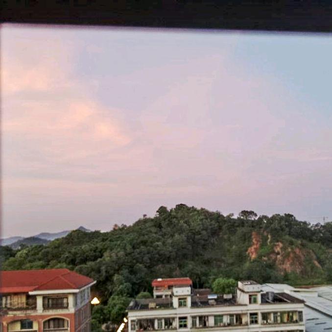 憨批要黑化