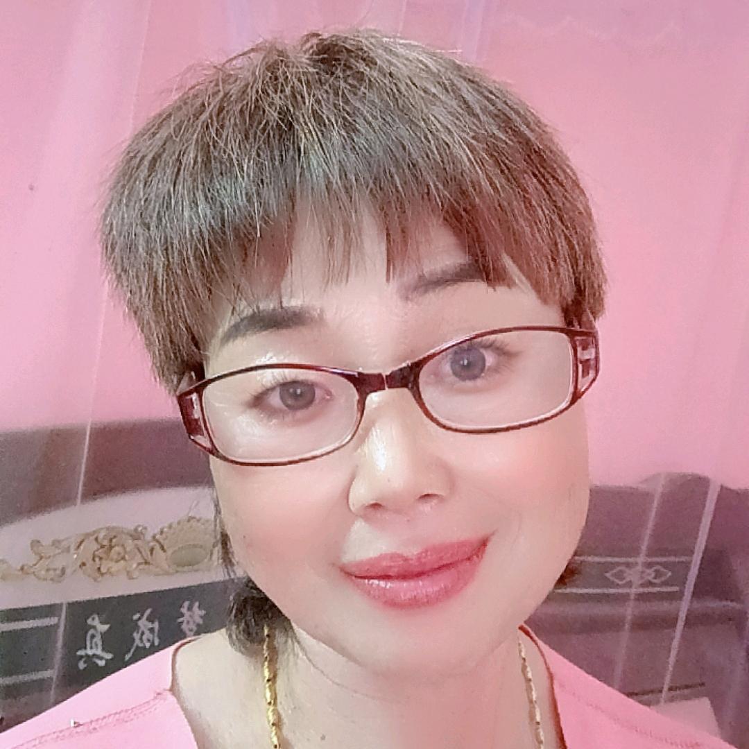 蔬菜大棚田姐太难了
