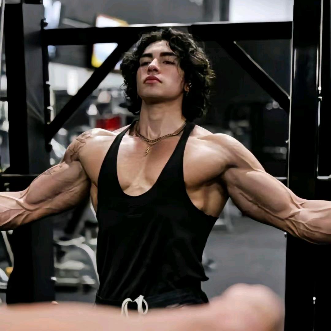 星动力游泳健身小乐