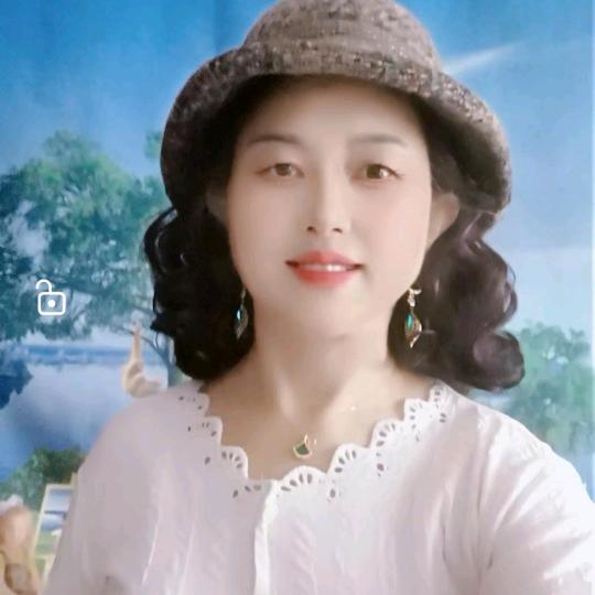 彭艺🔥早上（6：30开播》