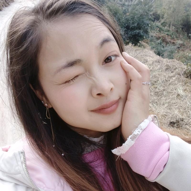 小新🥰努力向前冲