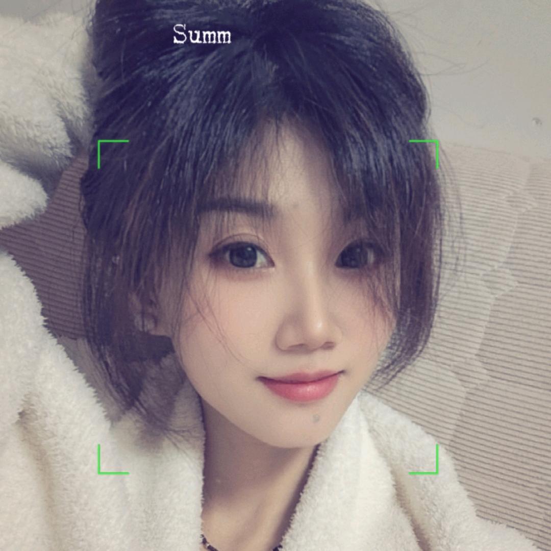 🍀卖包子的小慧慧🍀
