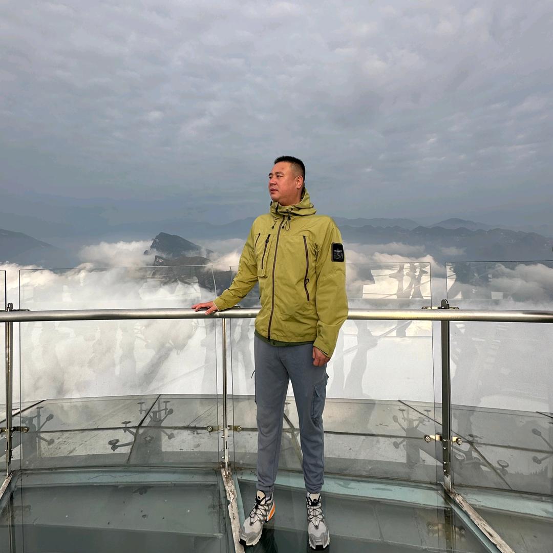 赤峰草原民宿(紫濛牧场）辉哥