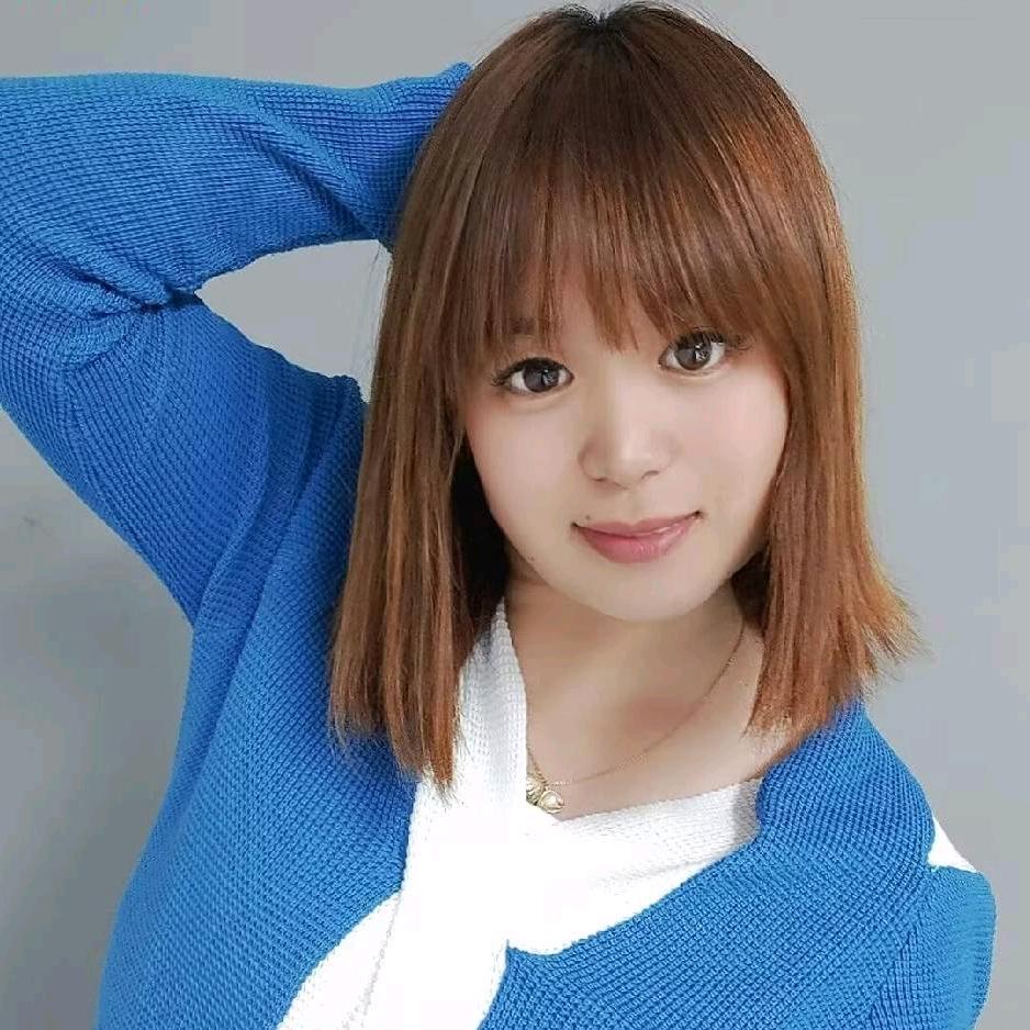小美美《卖噴剂》