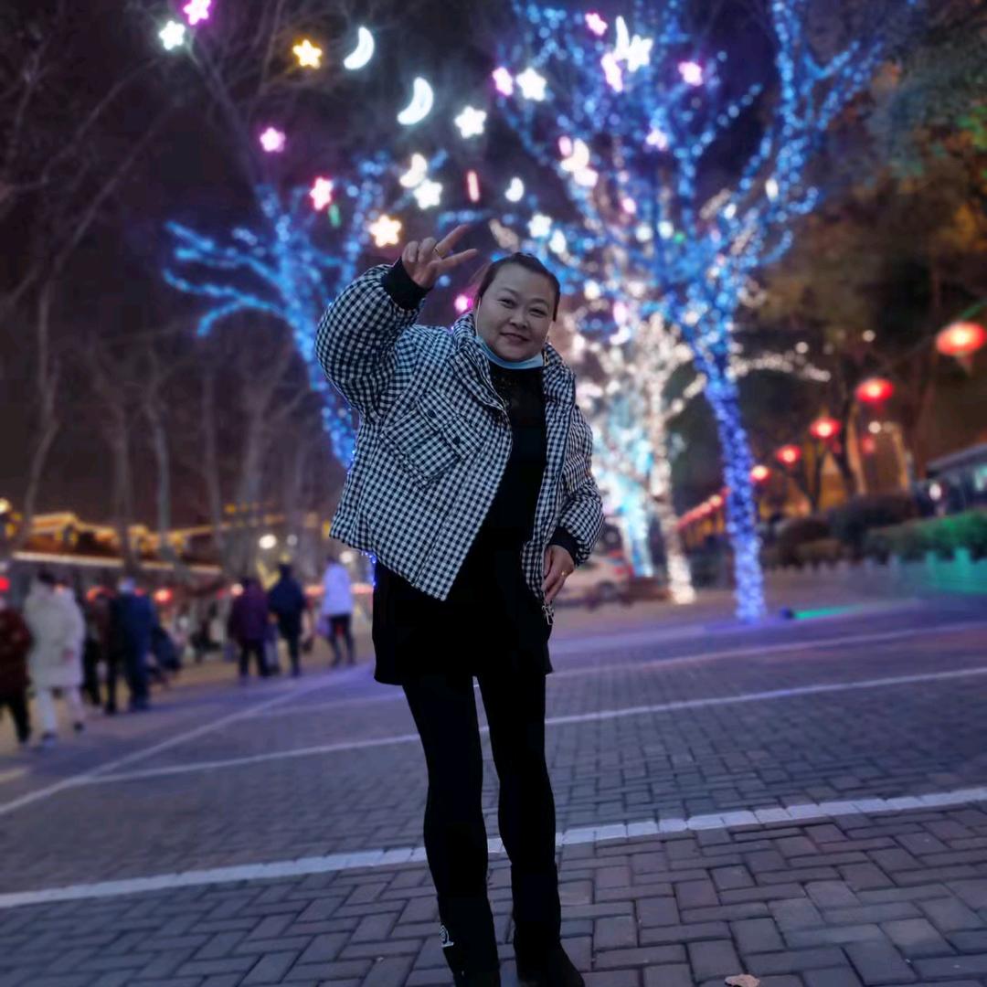 何姐专业保洁。