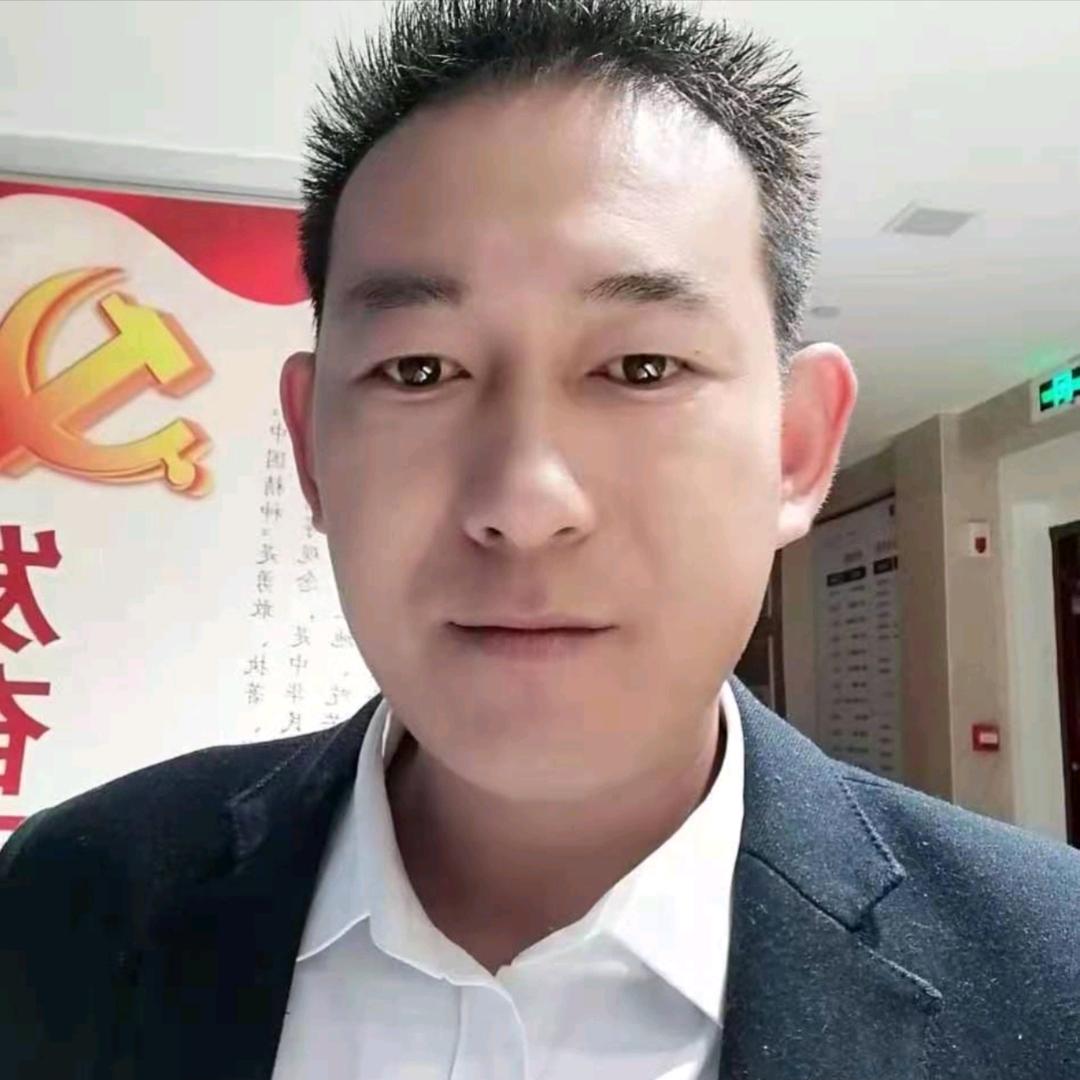 阿龍哥