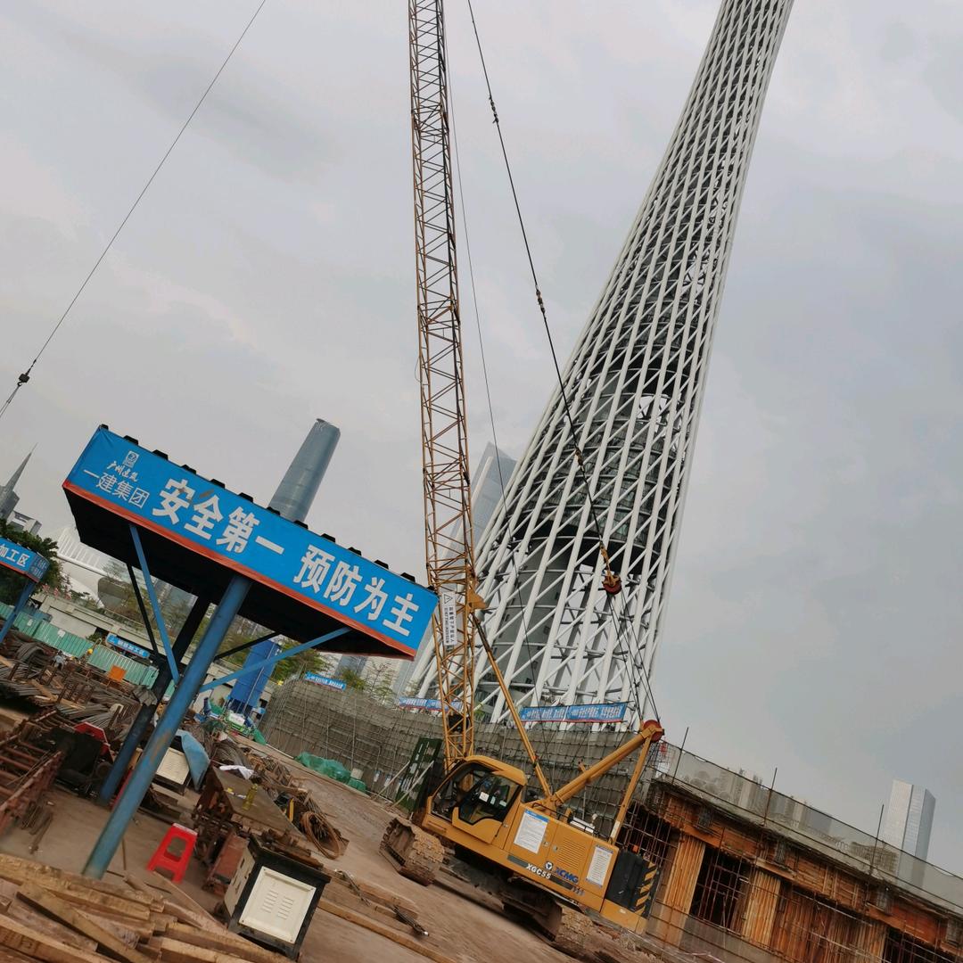 还有谁ᕕ(ᐛ)ᕗ变身!