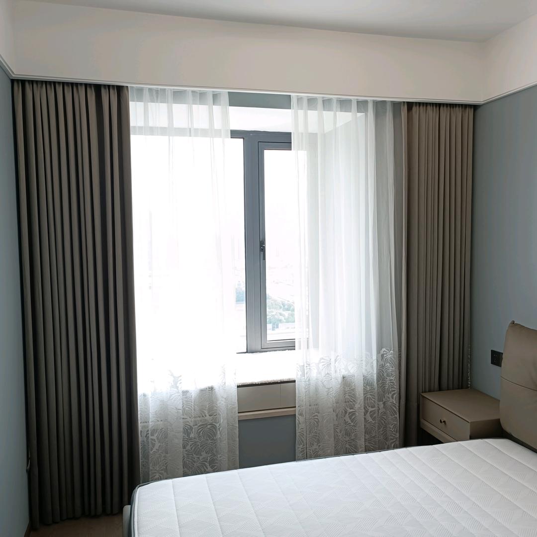 窗帘安装《周》