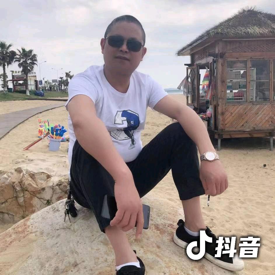 雄鹰…