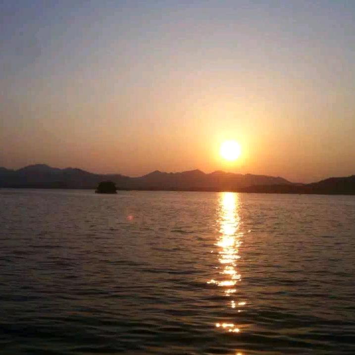 冠星王陶瓷祥少