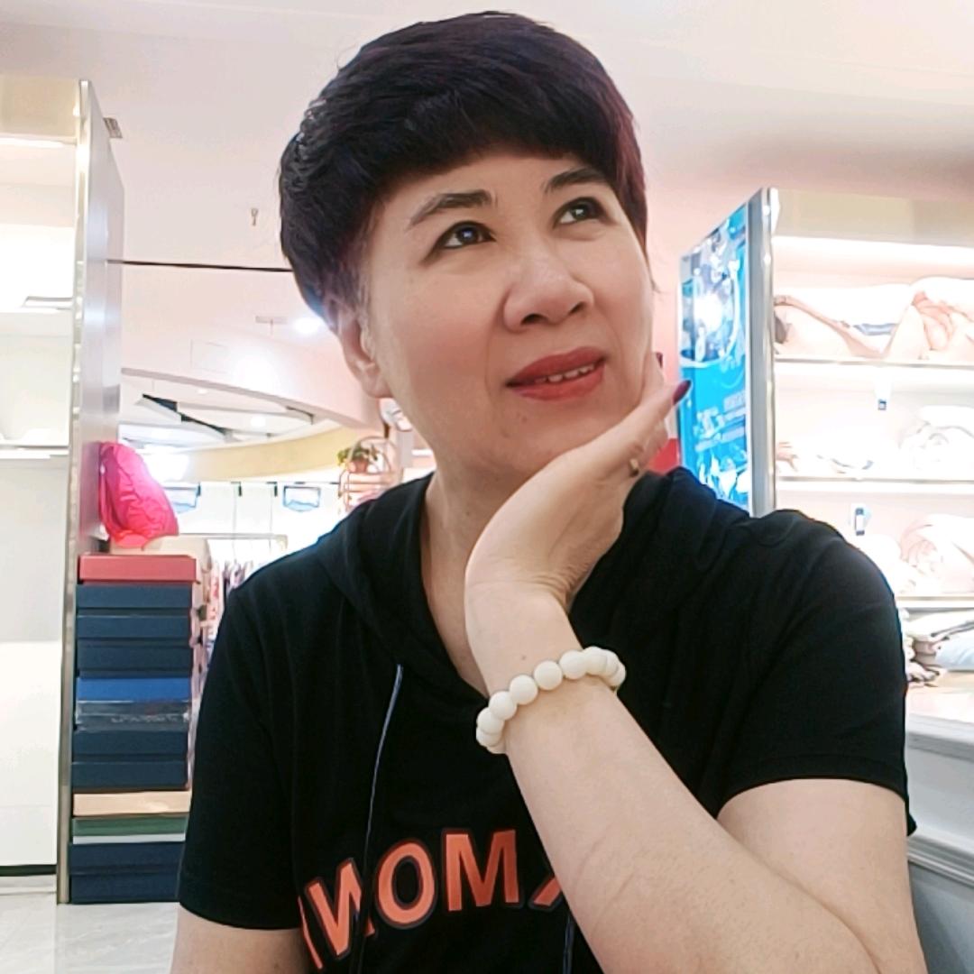 绥德伊人岛家纺