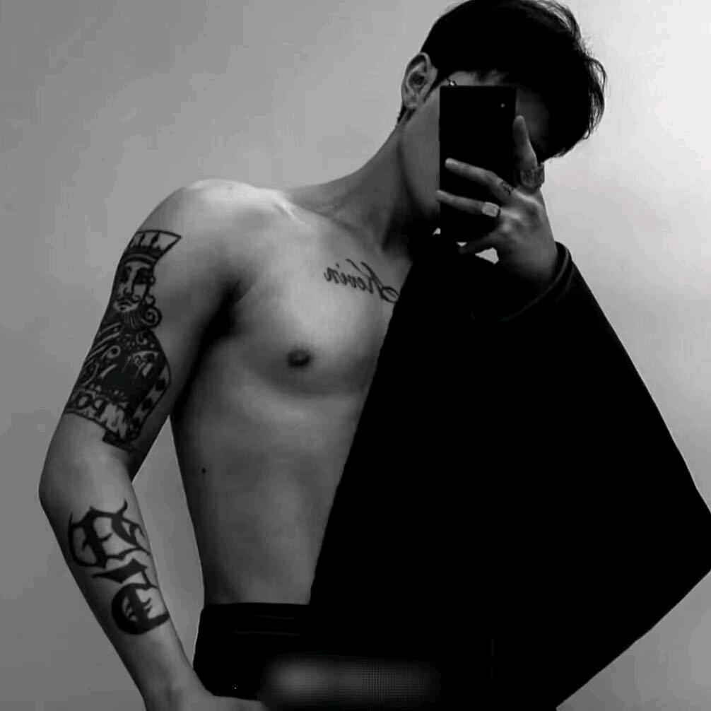 @ᬐ一号男嘉宾：商K领队༑꯭ༀ࿐