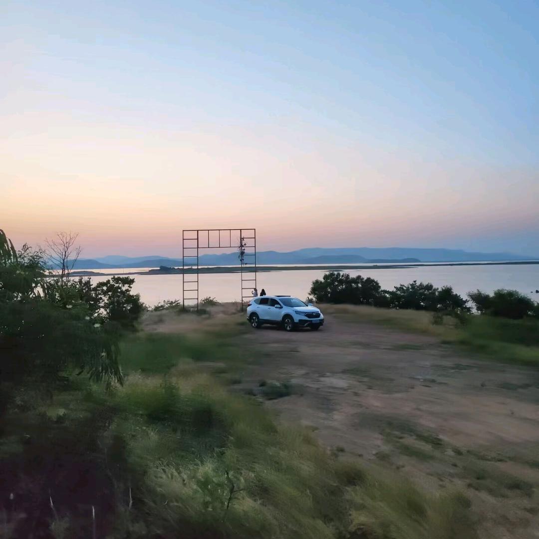 小杨🌈（为小时候吹过的牛逼而奋斗）