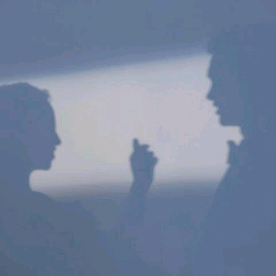 消失在迷茫的人海