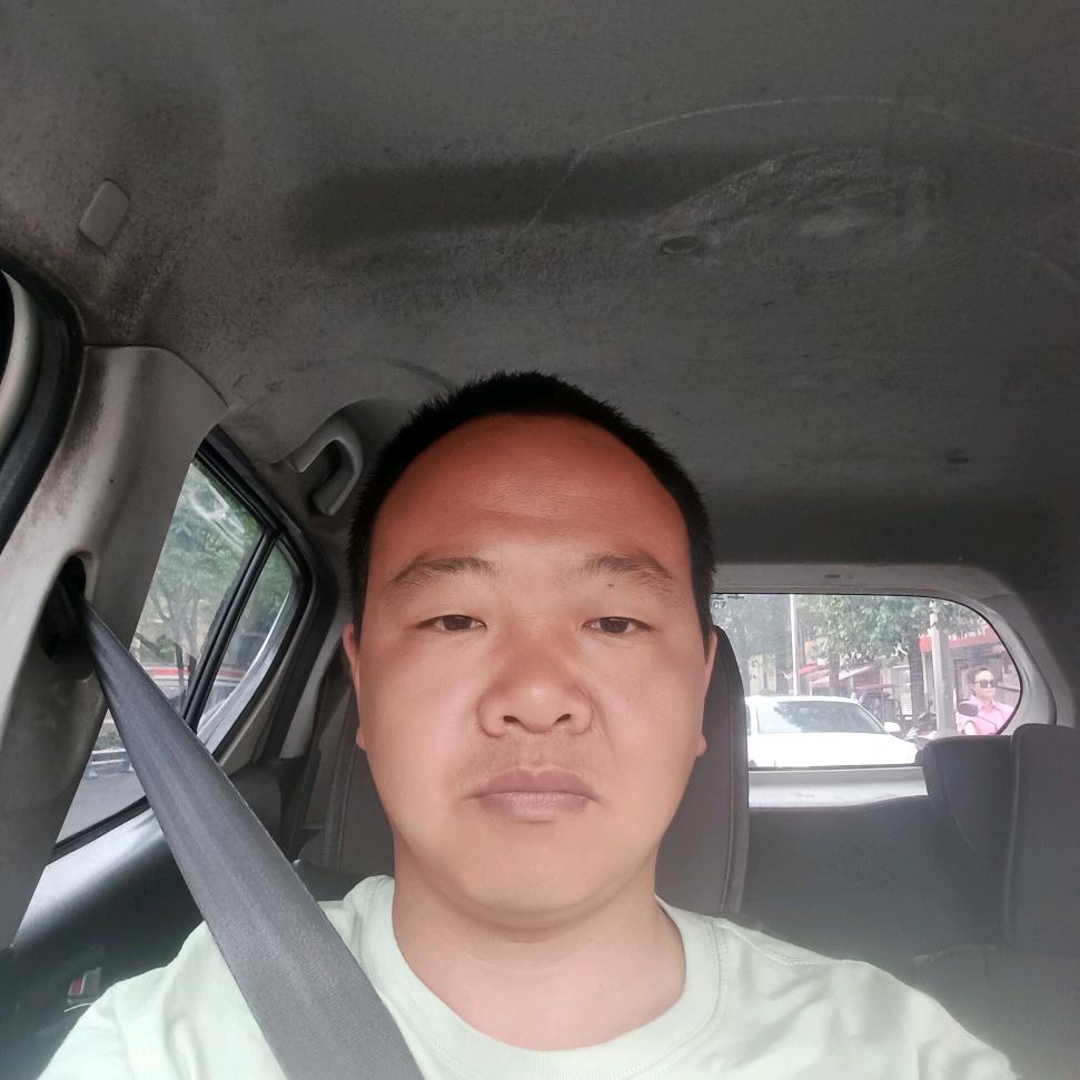 黄佳       川Z838