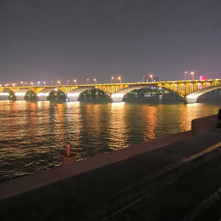 清风烈阳