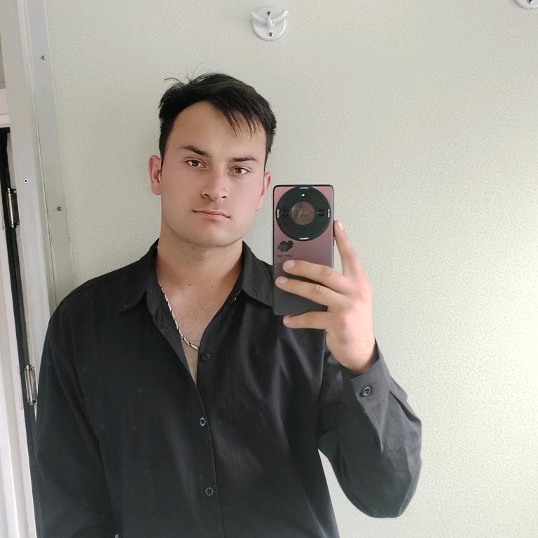 麦~（新Q 在库车）