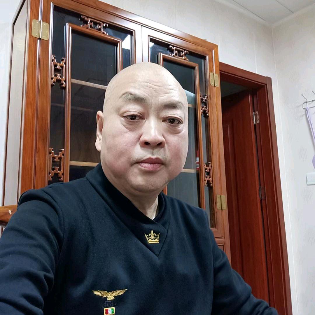 侯哥，82年老兵。
