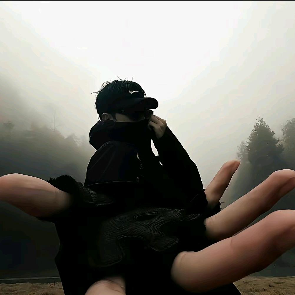 A.鹏宇