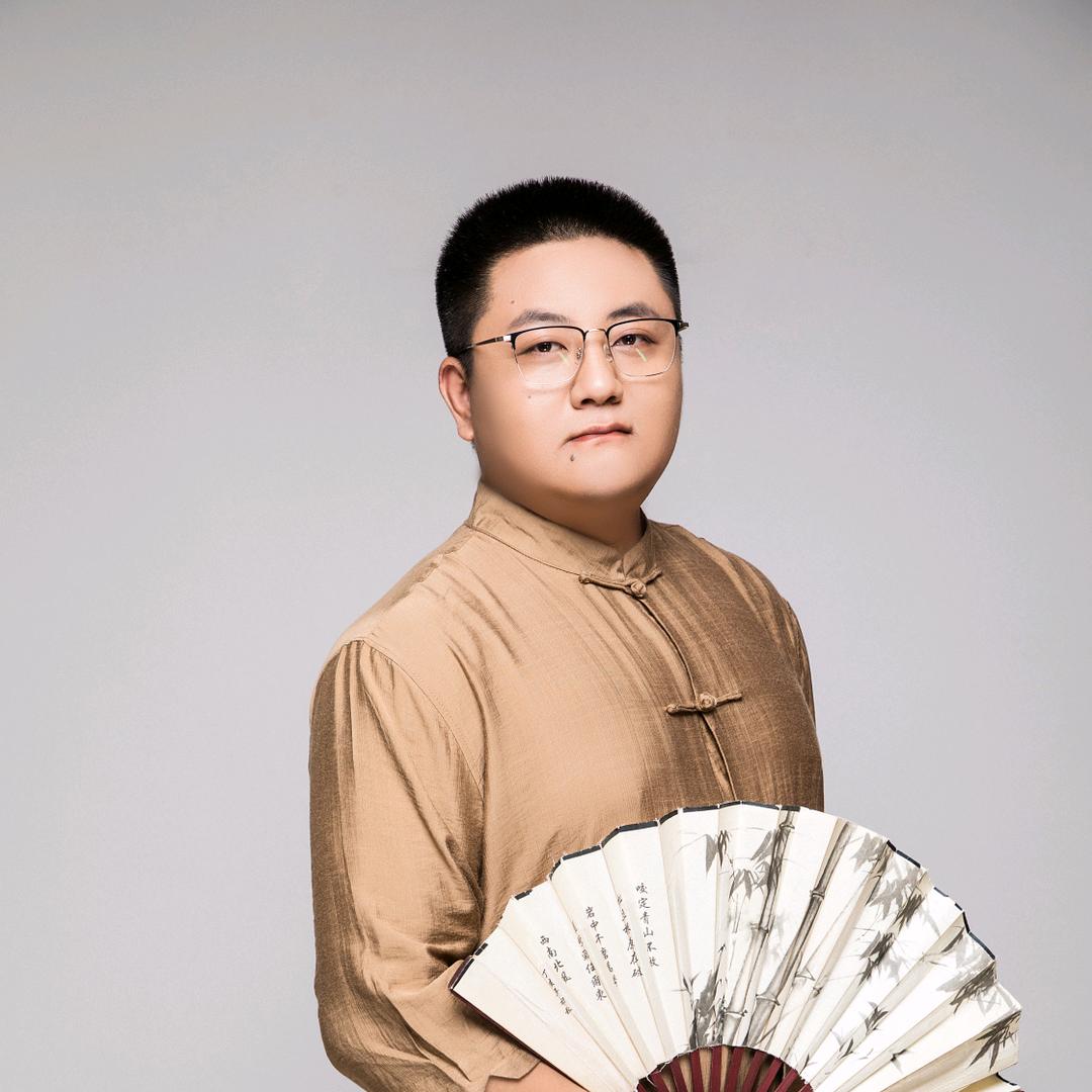 盘锦推拿院主理人-弘博