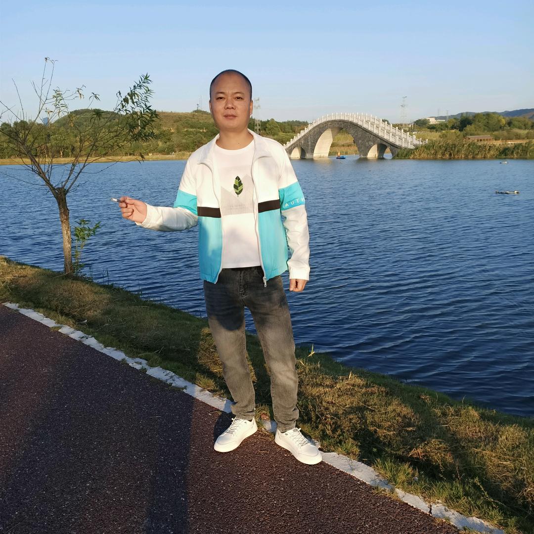 自己是靠山