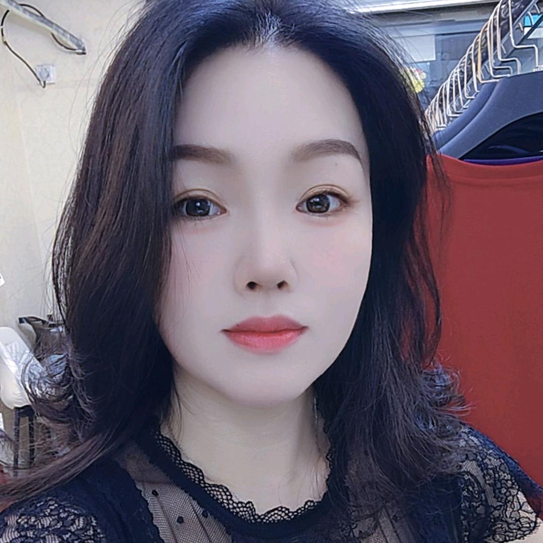 依玲*