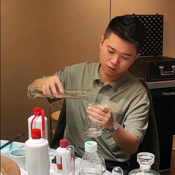 香友-酒类零售专卖店酱酒