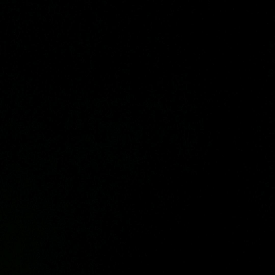地铁逃生收装备（传世武器）