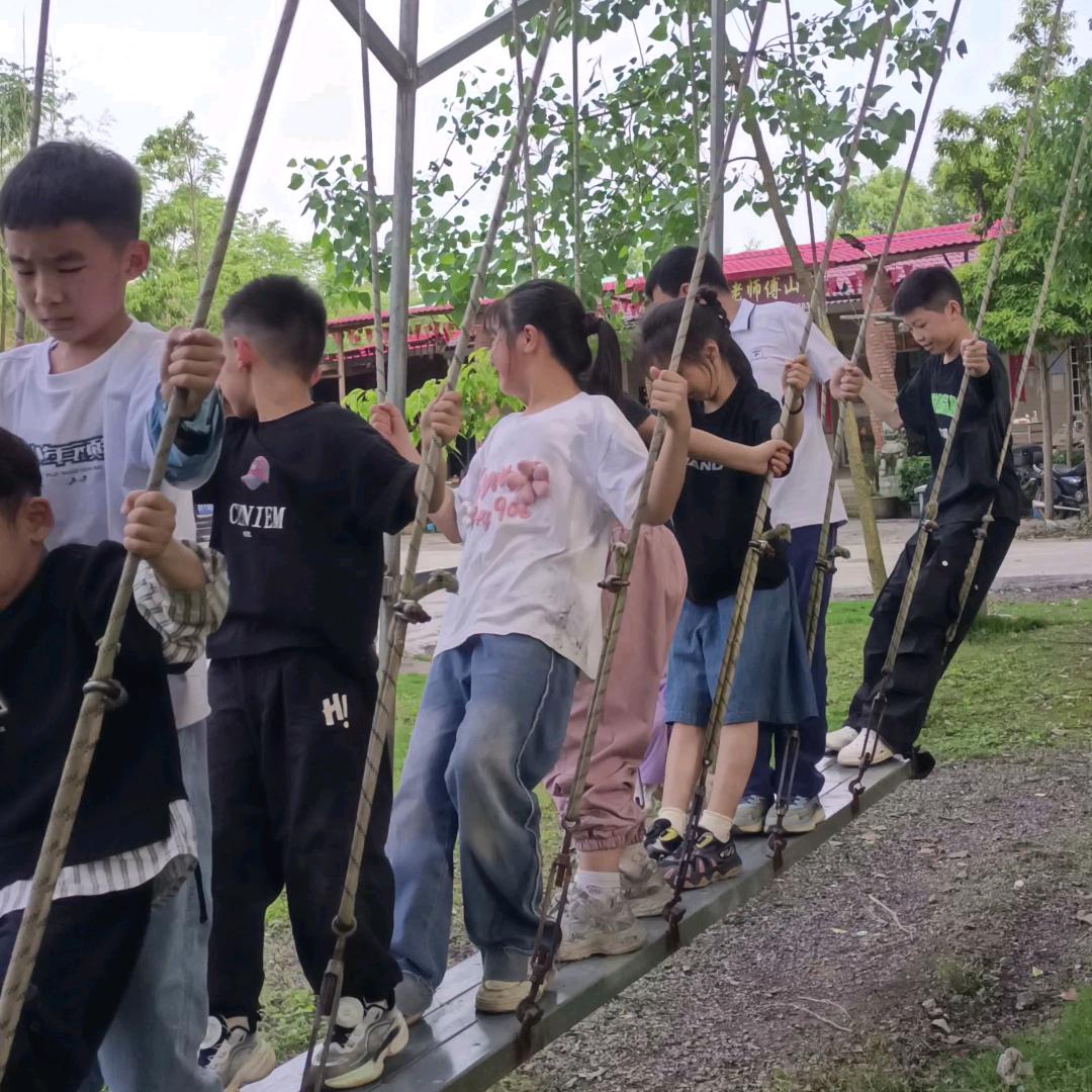鹿马桥老师傅文旅山庄