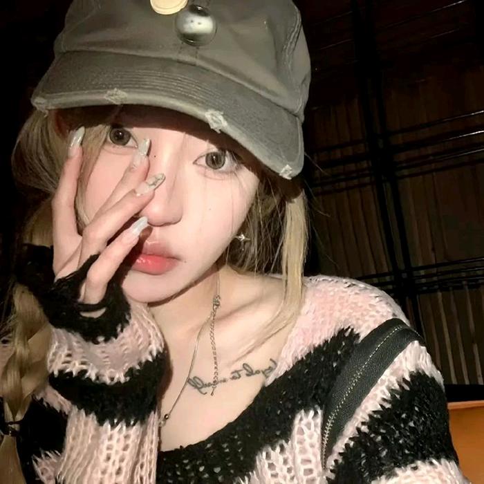 草莓罐头🍓