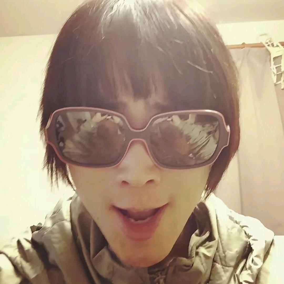 斜杠青年云飓风