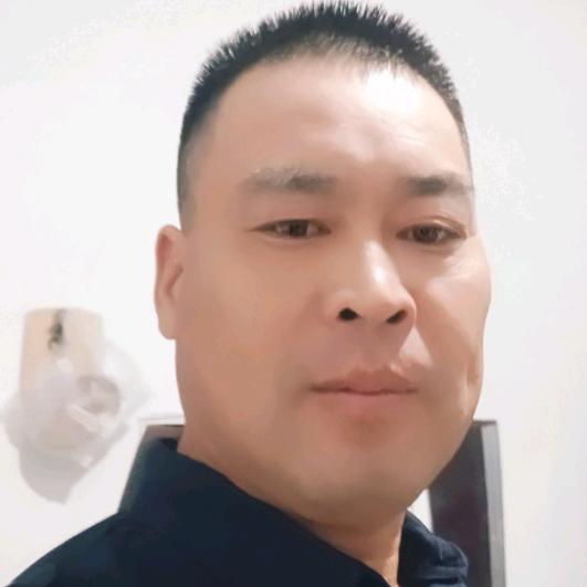 哥是临时工，李英革