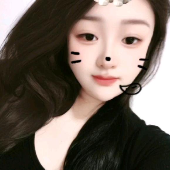 Liu  S  💋