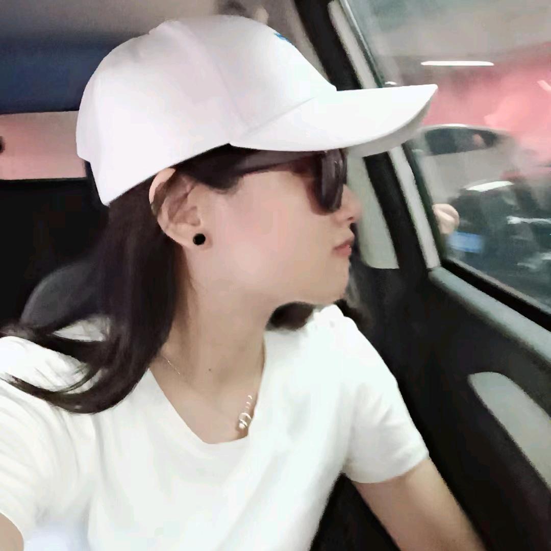 小小六