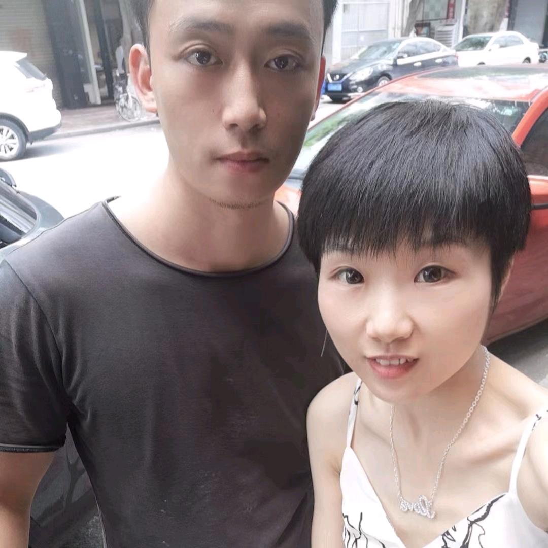 佛山市顺德区刘备二手优选手机店