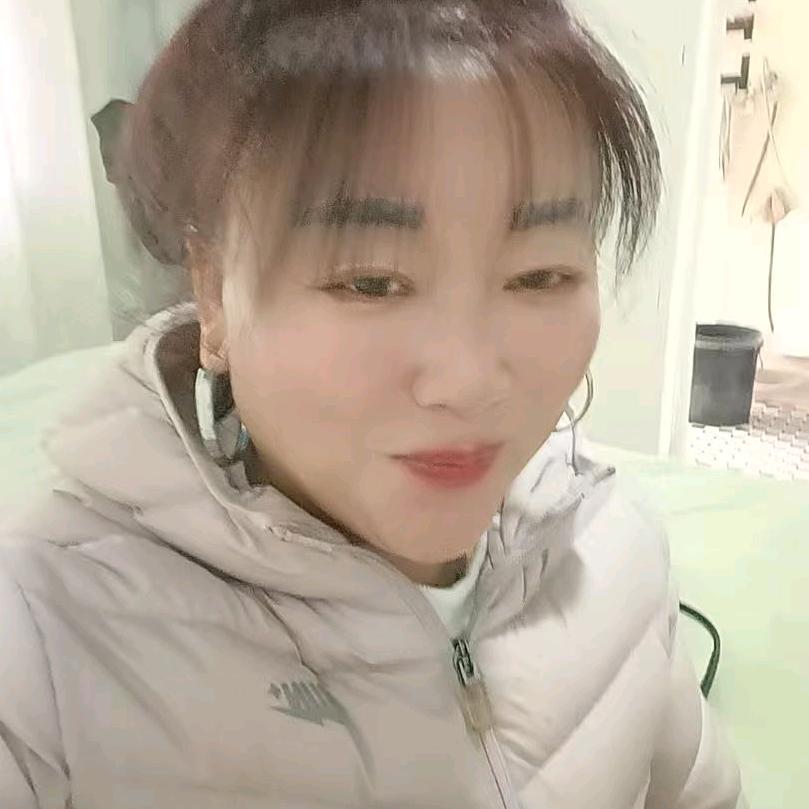 一家平安🍎🍎🌹🌹🌹