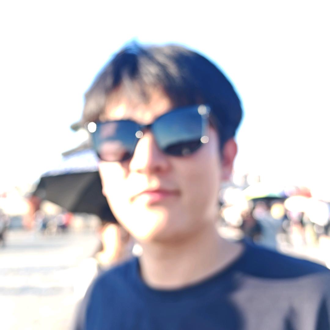 路人甲。