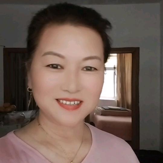 开心的唐哥