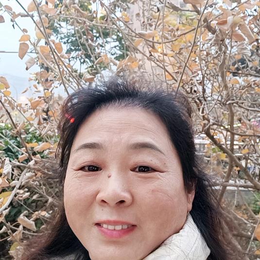 桂花姐，聊天主播