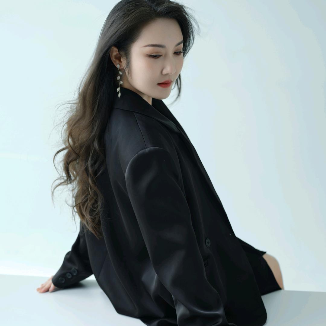 L-欣儿
