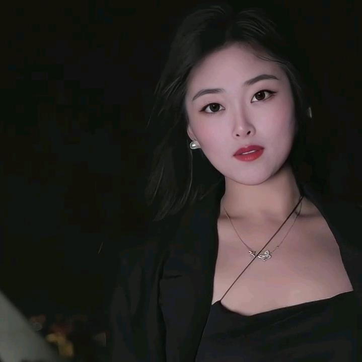 ♚̶小莉⁵²º໌້ᮨ¹³¹⁴ঞᩚ