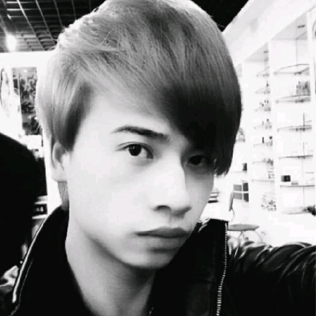 卖蘑菇的小哥哥